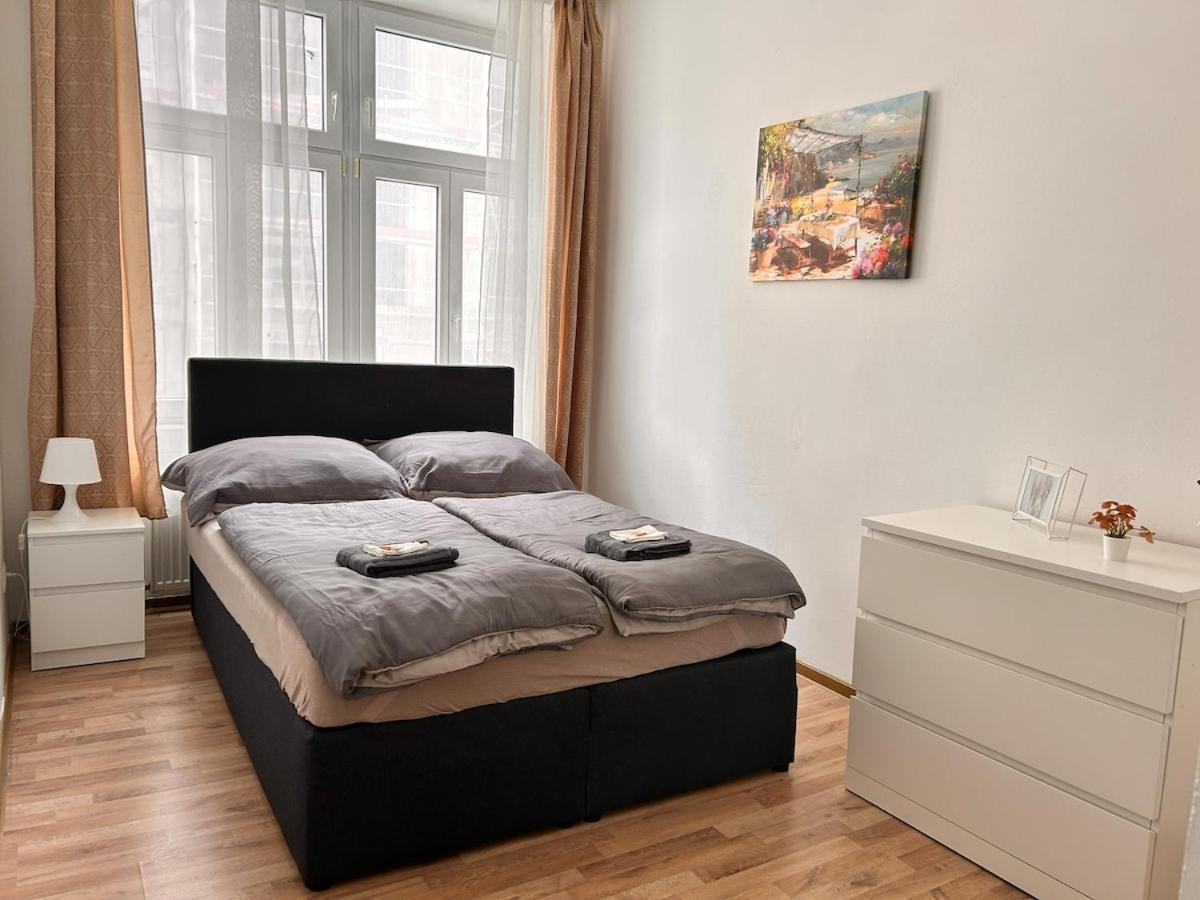Spacious Central 4-Room Suite For 6 - Near Subway ウィーン エクステリア 写真